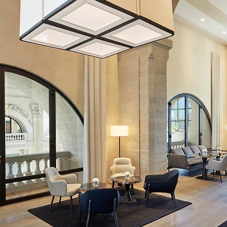 Intercontinental Lyon - Hotel Dieu By Ihg Esterno foto The hotel's lobby