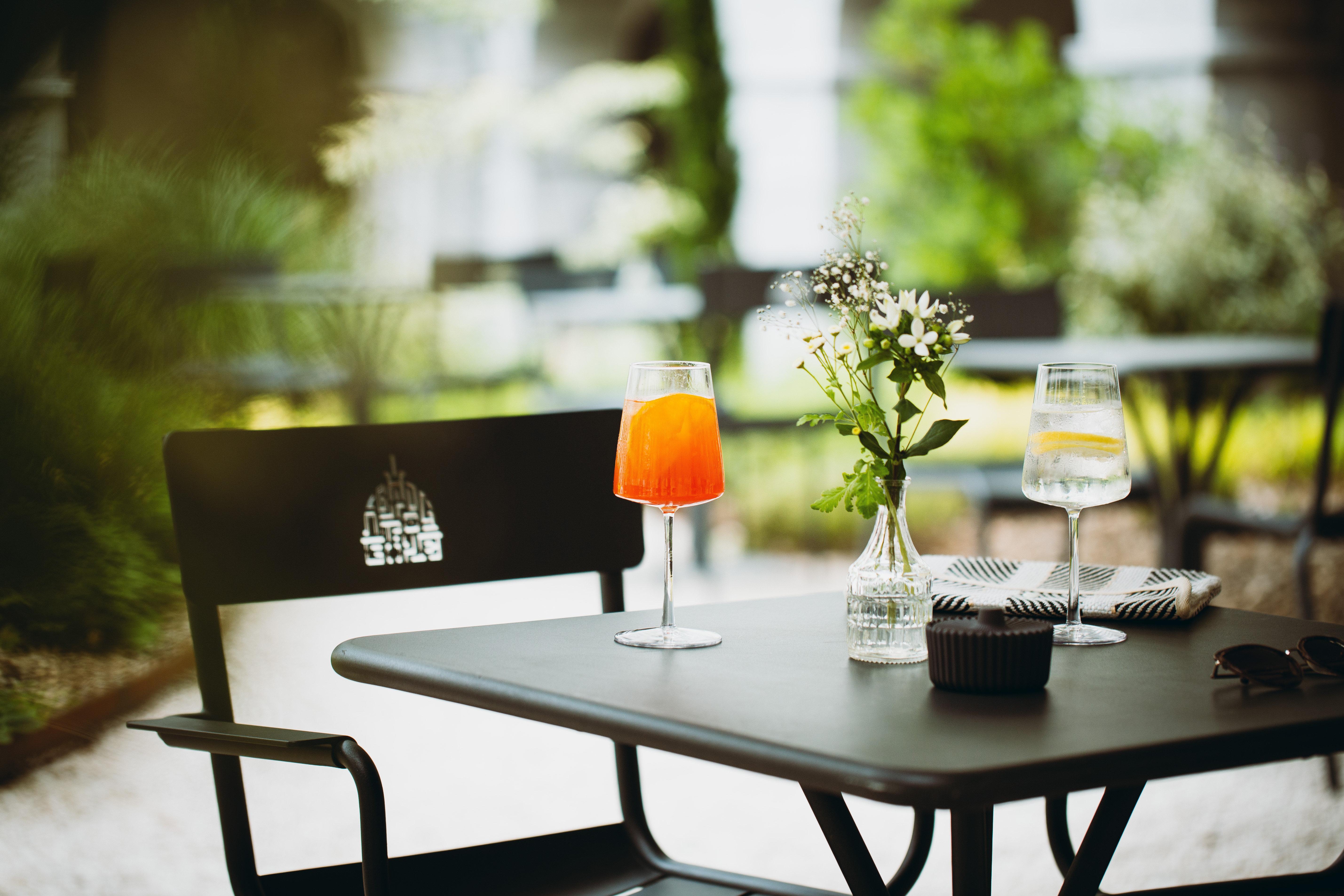 Intercontinental Lyon - Hotel Dieu By Ihg Esterno foto The terrace of the restaurant
