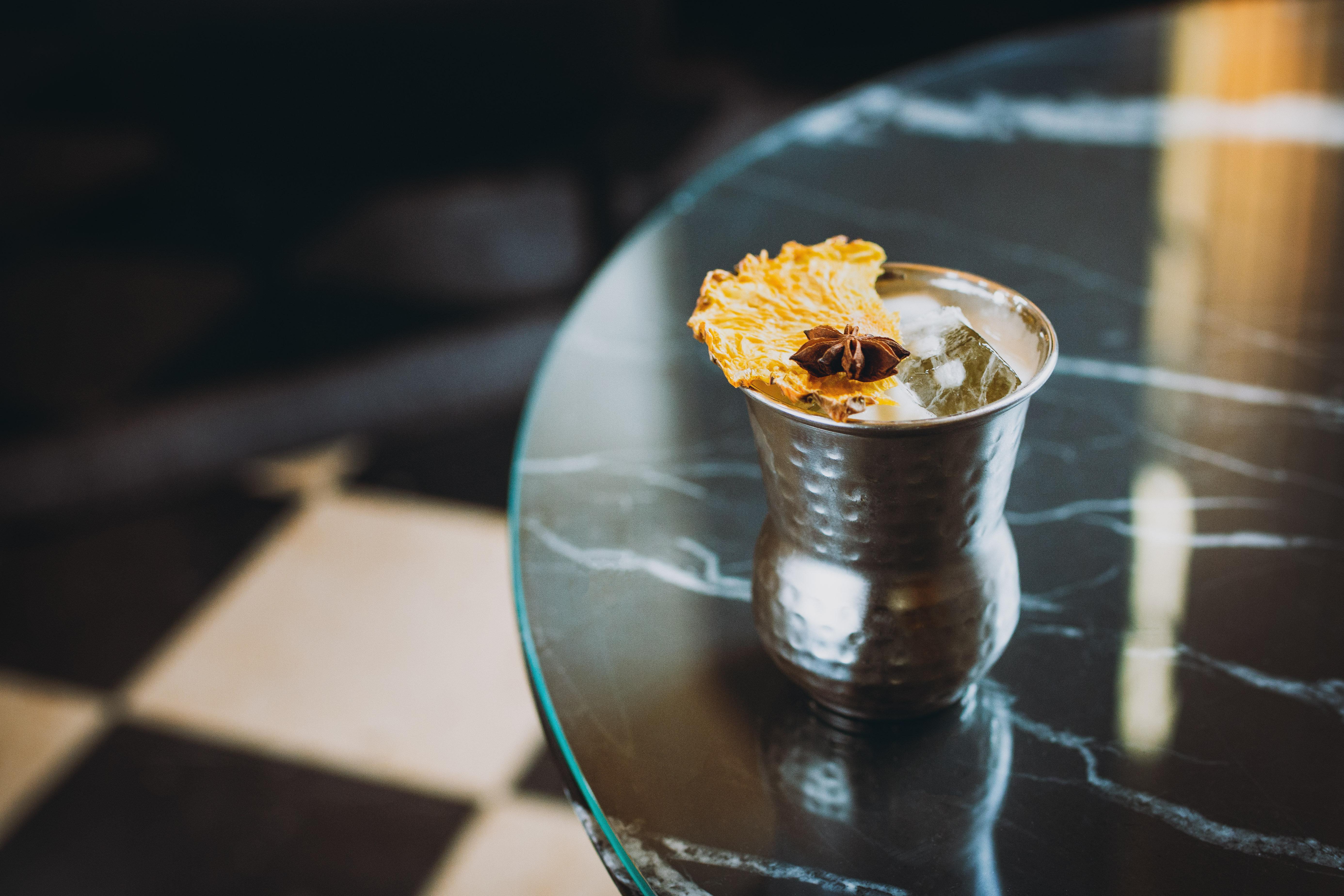 Intercontinental Lyon - Hotel Dieu By Ihg Esterno foto A glass of honey and cinnamon