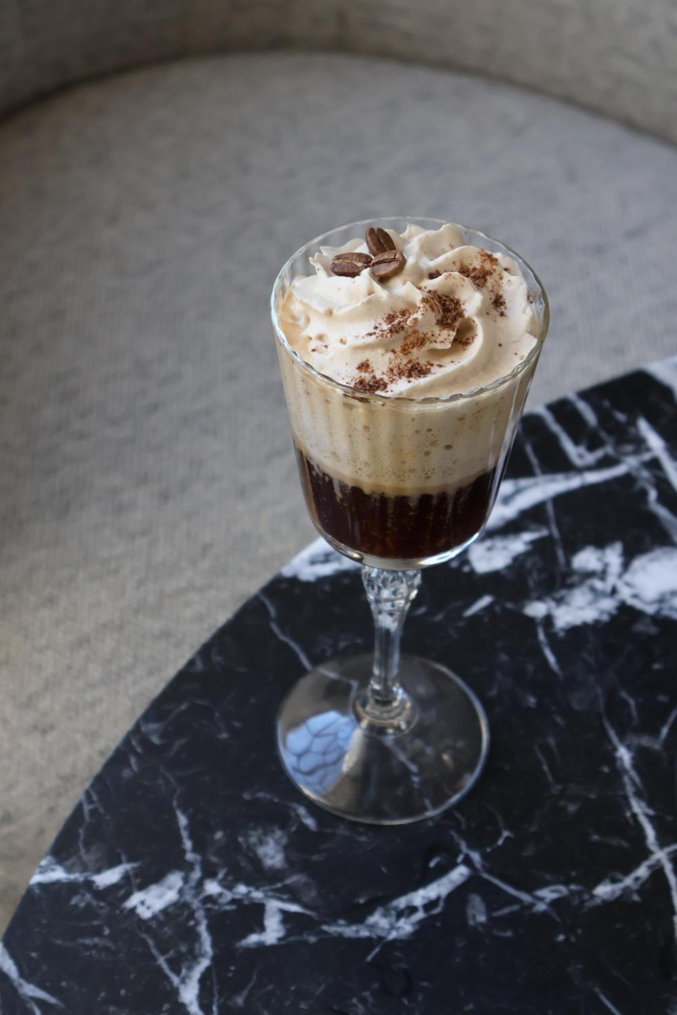 Intercontinental Lyon - Hotel Dieu By Ihg Esterno foto A glass of Irish coffee